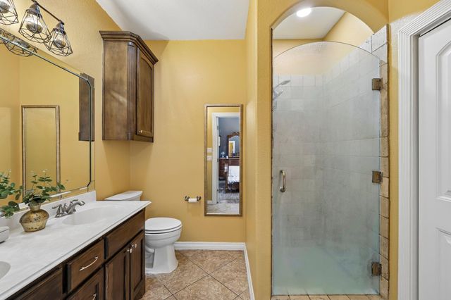 126 King ST, Bastrop, TX 78602