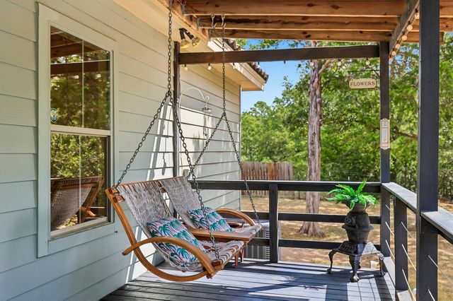 126 King ST, Bastrop, TX 78602