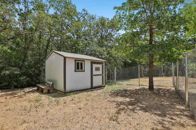 126 King ST, Bastrop, TX 78602