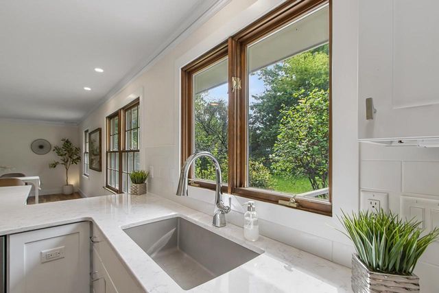 6405 Appalachian Way, Madison, WI 53705