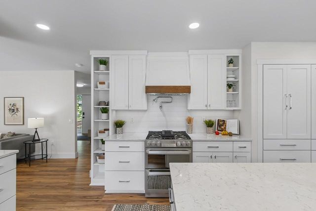 6405 Appalachian Way, Madison, WI 53705