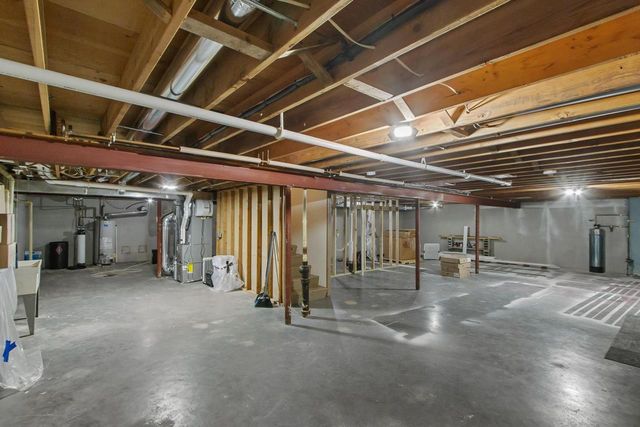 6405 Appalachian Way, Madison, WI 53705