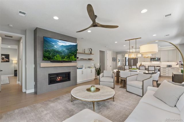 9122 Rio Lado Street, Littleton, CO 80125