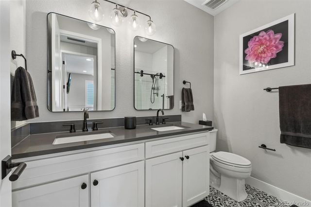 9122 Rio Lado Street, Littleton, CO 80125