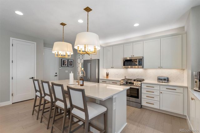 9122 Rio Lado Street, Littleton, CO 80125