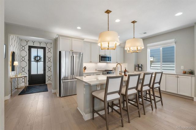 9122 Rio Lado Street, Littleton, CO 80125