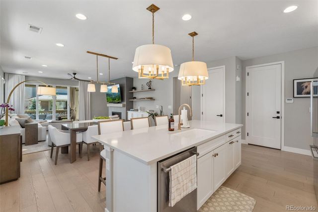 9122 Rio Lado Street, Littleton, CO 80125
