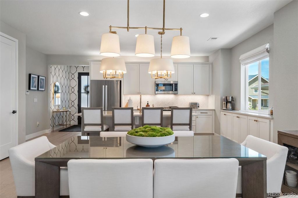 9122 Rio Lado Street, Littleton, CO 80125