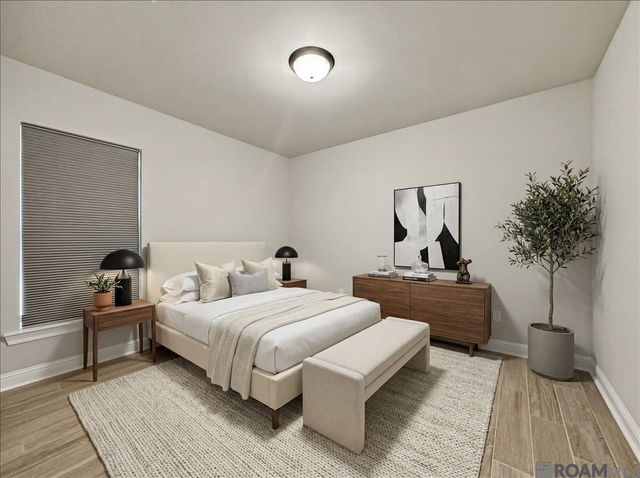 8880 Providence Dr, Denham Springs, LA 70726