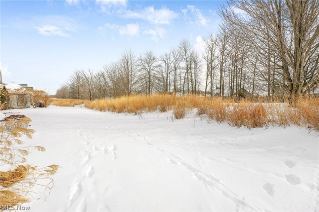 2195 Southampton Lane, Avon, OH 44011