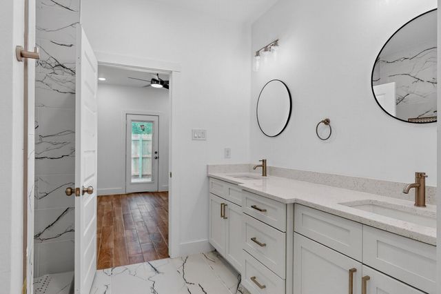 707 Fuller Street C, Sulphur Springs, TX 75482
