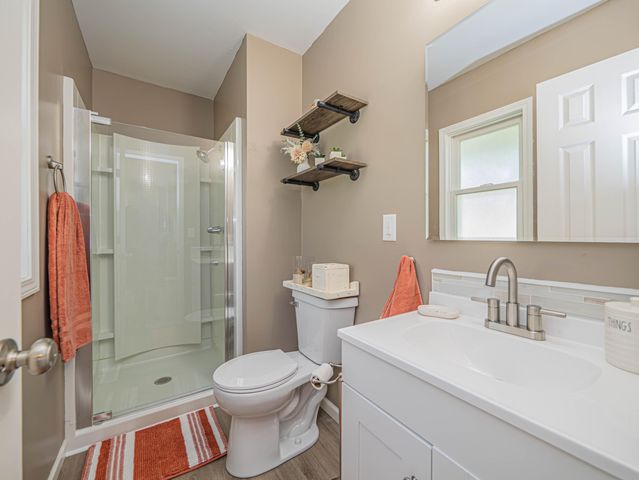 13165 N BRANCH ST, Hallsville, MO 65255