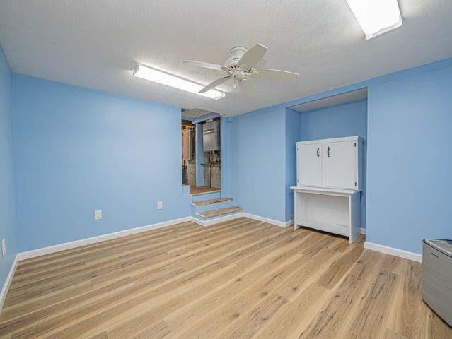 13165 N BRANCH ST, Hallsville, MO 65255