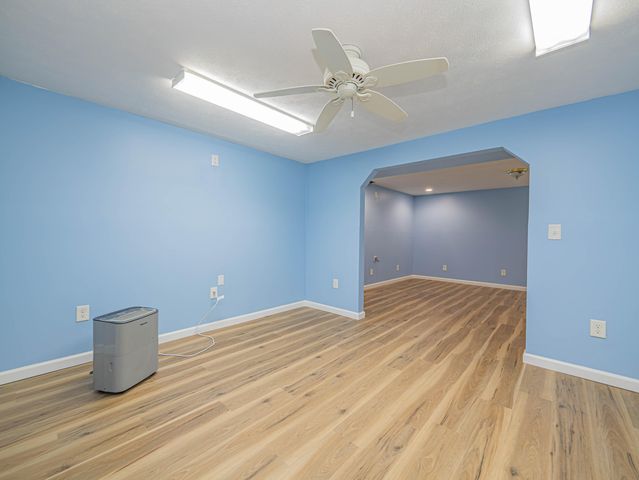 13165 N BRANCH ST, Hallsville, MO 65255
