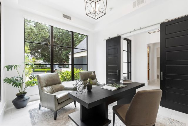 7307 Morton Street, Dallas, TX 75209
