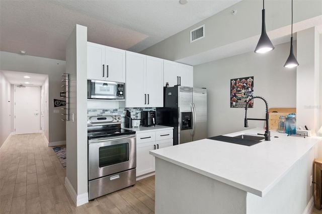 101 S EOLA DRIVE 815, Orlando, FL 32801