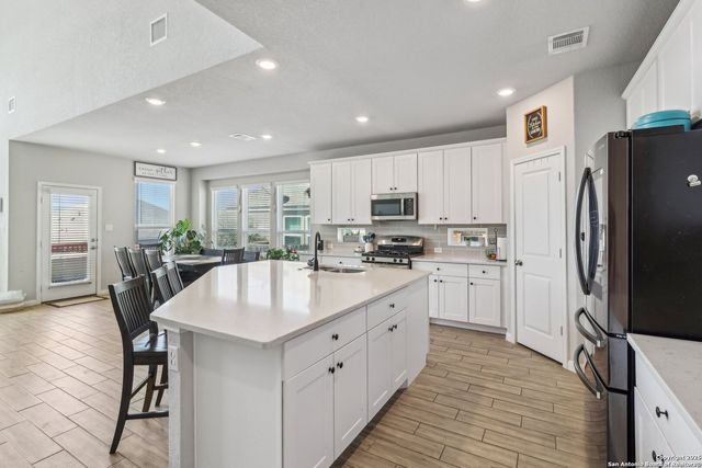 12071 Pitcher Rd, San Antonio, TX 78253
