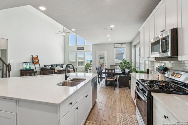 12071 Pitcher Rd, San Antonio, TX 78253