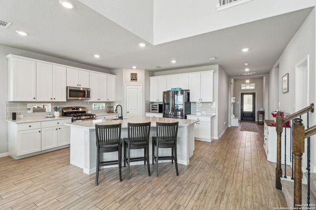 12071 Pitcher Rd, San Antonio, TX 78253