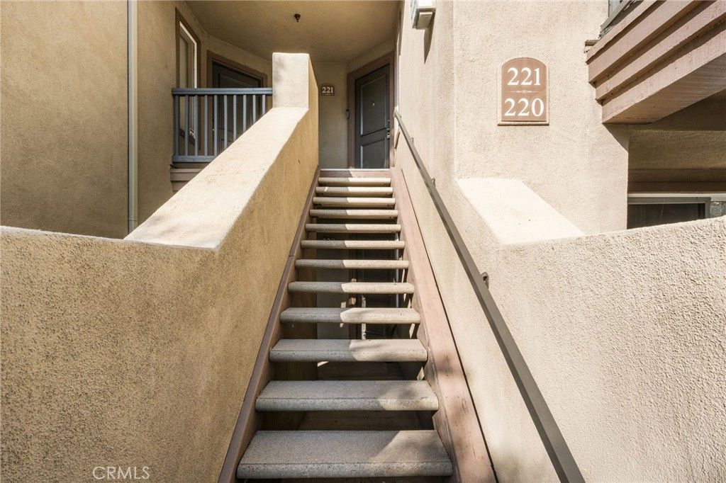 2800 Keller Drive 221, Tustin, CA 92782 — photo 2