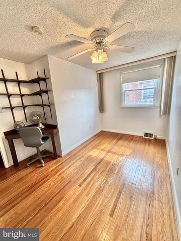 1827 ARNOLD ST, Philadelphia, PA 19152