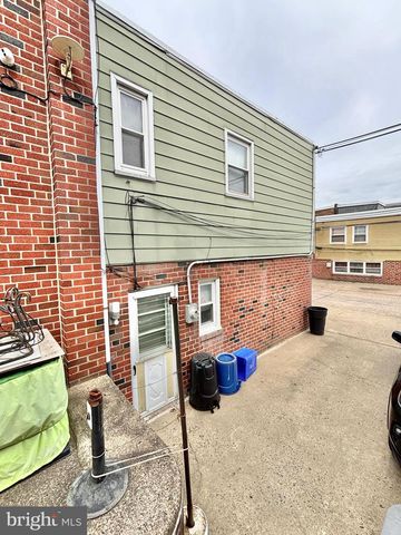 1827 ARNOLD ST, Philadelphia, PA 19152