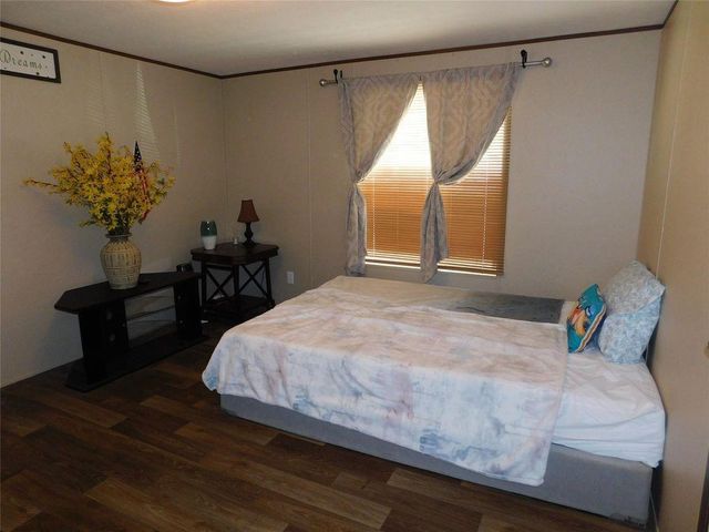 360 Aaron Avenue, Livingston, TX 77351