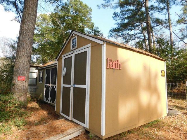 360 Aaron Avenue, Livingston, TX 77351