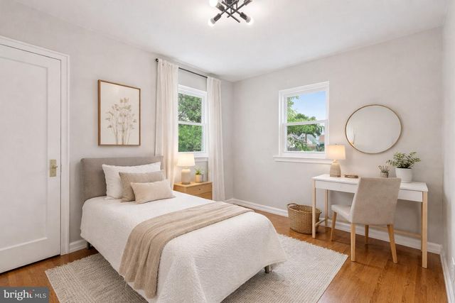 16 PARK DR, Bellmawr, NJ 08031