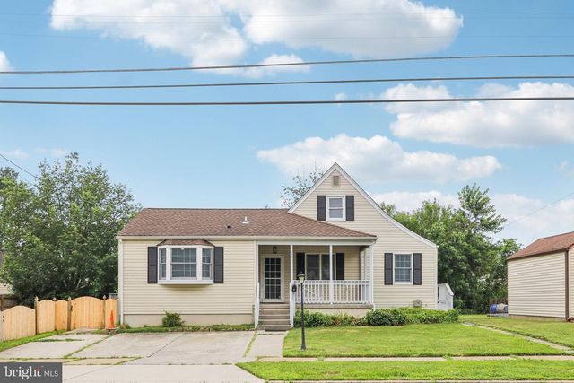 16 PARK DR, Bellmawr, NJ 08031