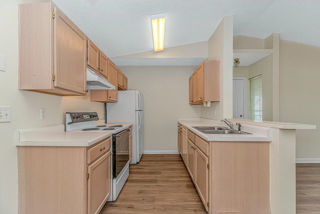 2263 Andover Dr Apt I, Surfside Beach, SC 29575