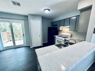 4901 Merritt CIR D, Austin, TX 78744