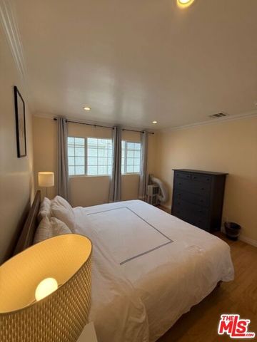 1028 12th Street 9, Santa Monica, CA 90403