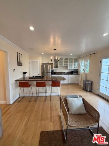 1028 12th Street 9, Santa Monica, CA 90403