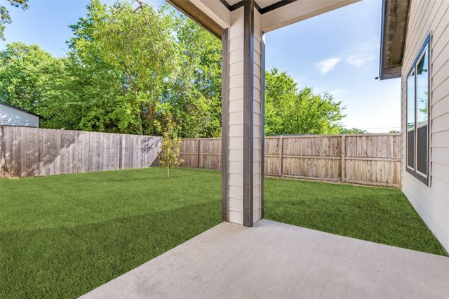 4113 Metropolitan Avenue, Dallas, TX 75210