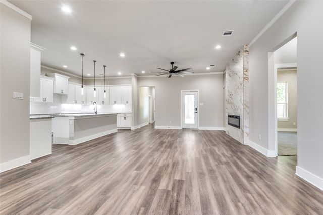 4113 Metropolitan Avenue, Dallas, TX 75210