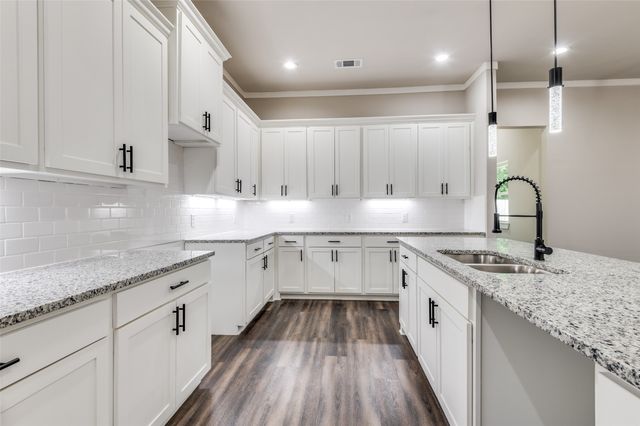 4113 Metropolitan Avenue, Dallas, TX 75210