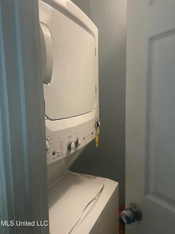 105 N Ida Lane, Long Beach, MS 39560