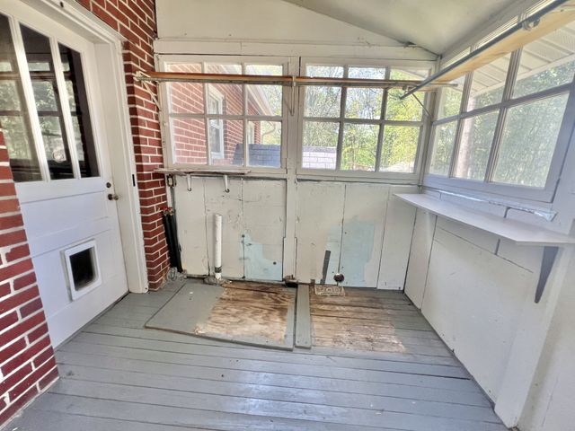 642 McMurray Dr, Nashville, TN 37211