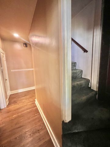 642 McMurray Dr, Nashville, TN 37211