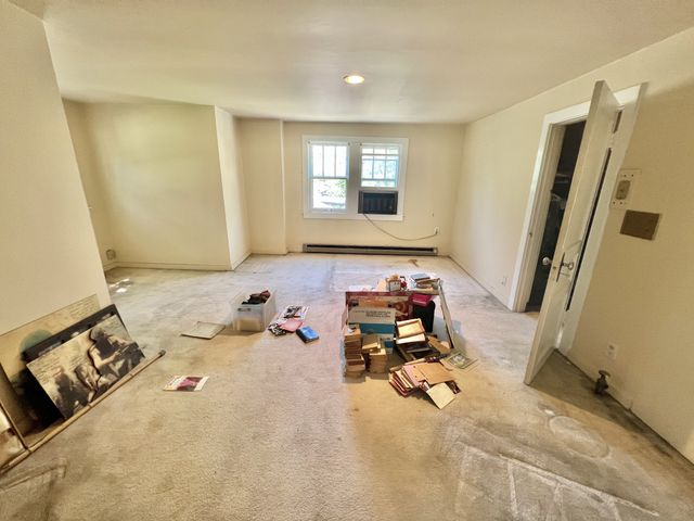 642 McMurray Dr, Nashville, TN 37211