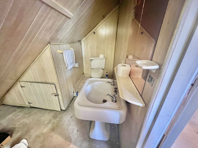 642 McMurray Dr, Nashville, TN 37211