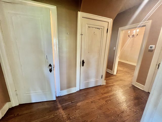 642 McMurray Dr, Nashville, TN 37211