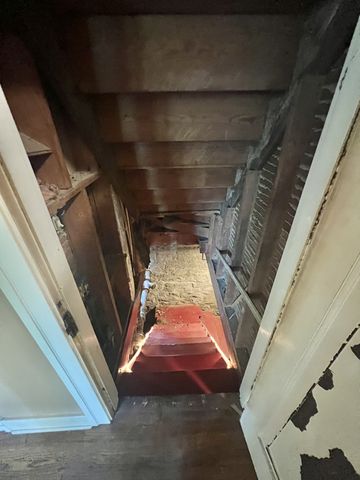 642 McMurray Dr, Nashville, TN 37211