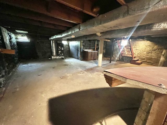 642 McMurray Dr, Nashville, TN 37211