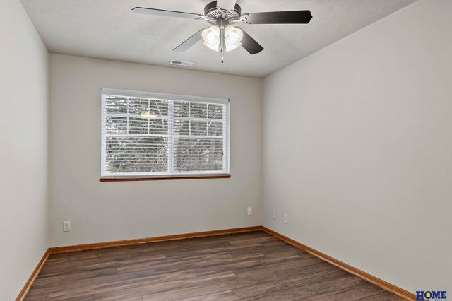 5775 Brendon Lane, Lincoln, NE 68516