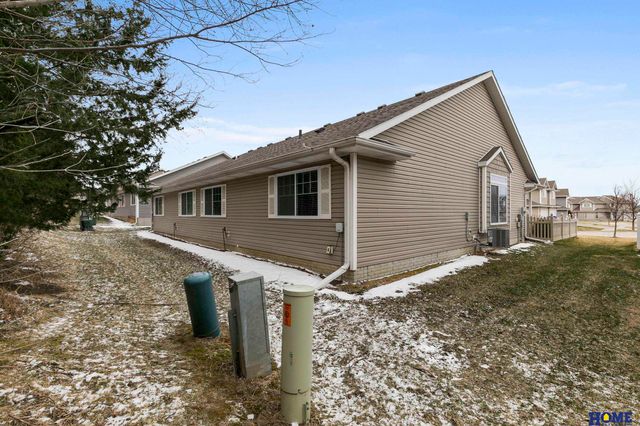 5775 Brendon Lane, Lincoln, NE 68516