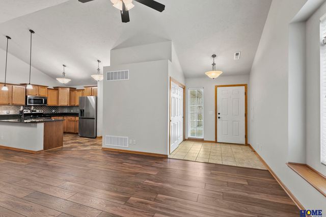 5775 Brendon Lane, Lincoln, NE 68516