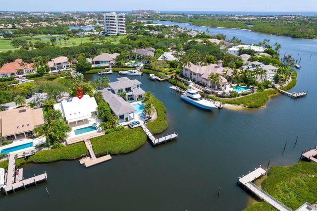 215 Island Drive, Jupiter, FL 33477