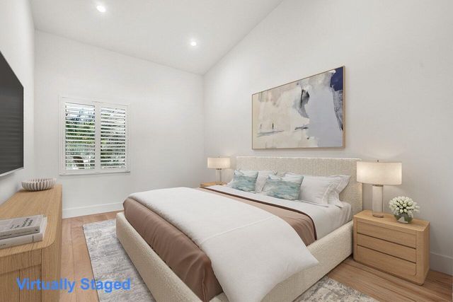 215 Island Drive, Jupiter, FL 33477